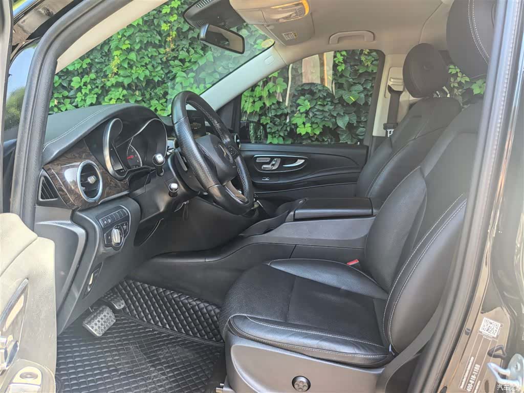 Mercedes-Benz V-Class, 2018 4