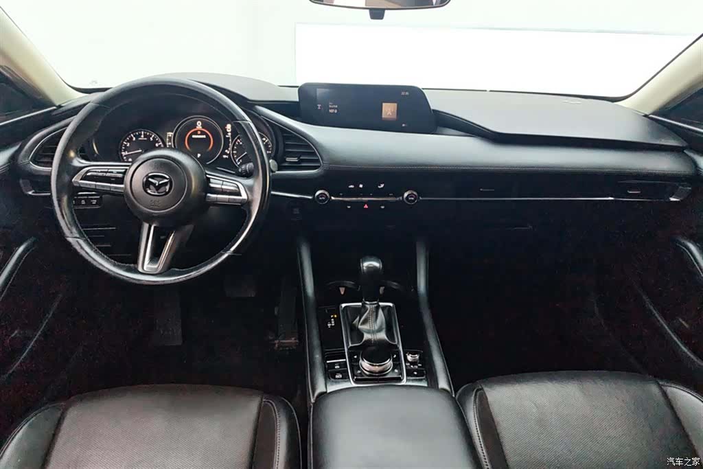 Mazda Mazda3, 2021 12