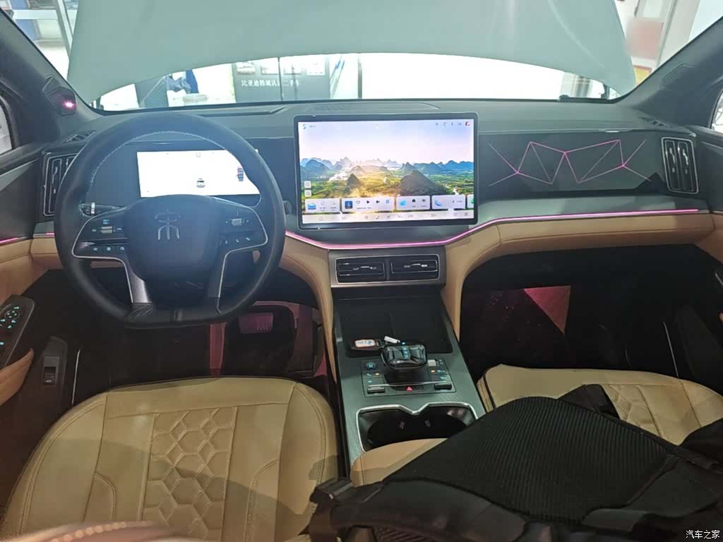 BYD Song, 2025 10