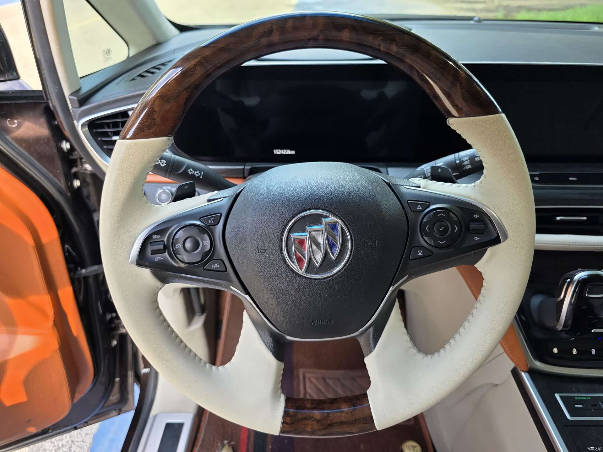 Buick GL8, 2021 4