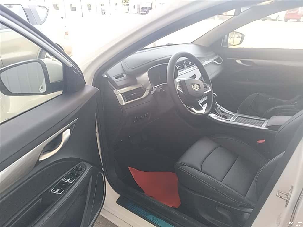 Geely Emgrand, 2019 16