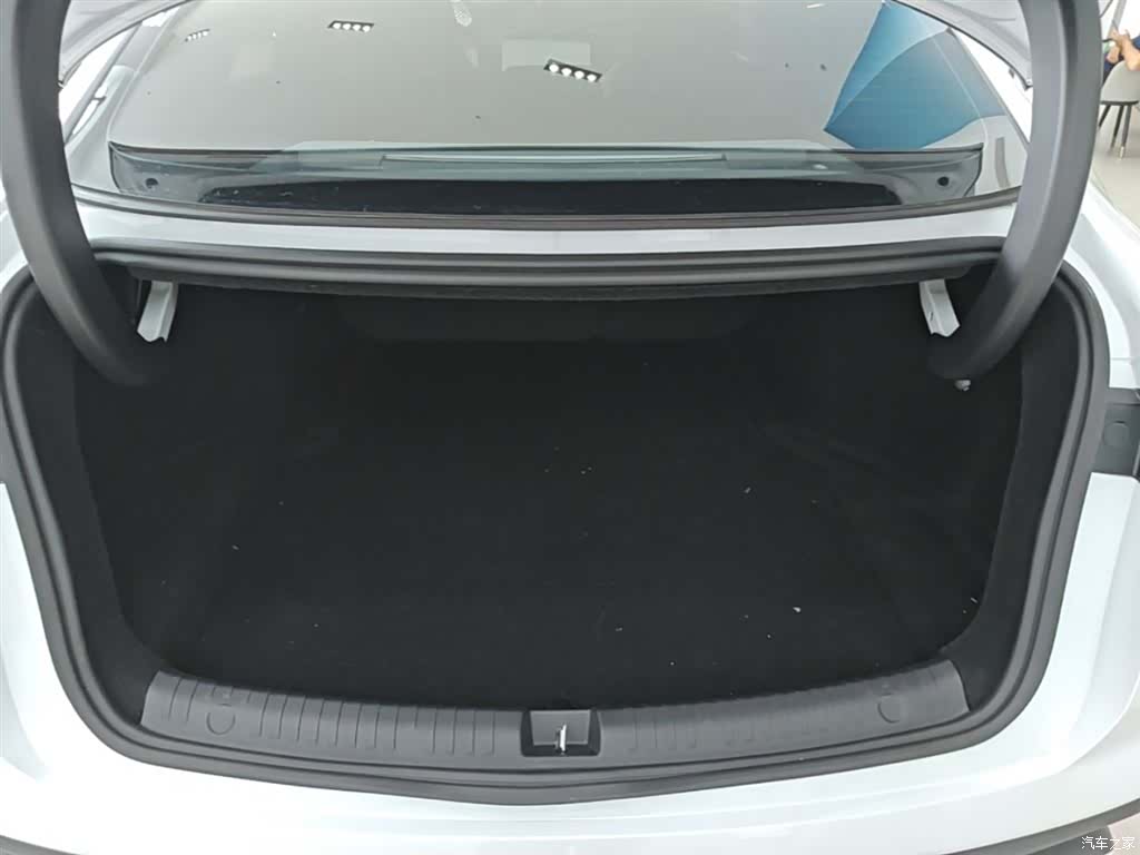 BYD Seal, 2025 19