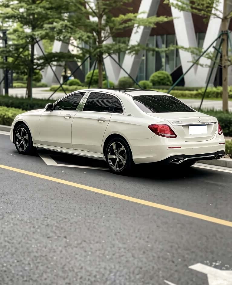 Mercedes-Benz E-Class, 2017 6