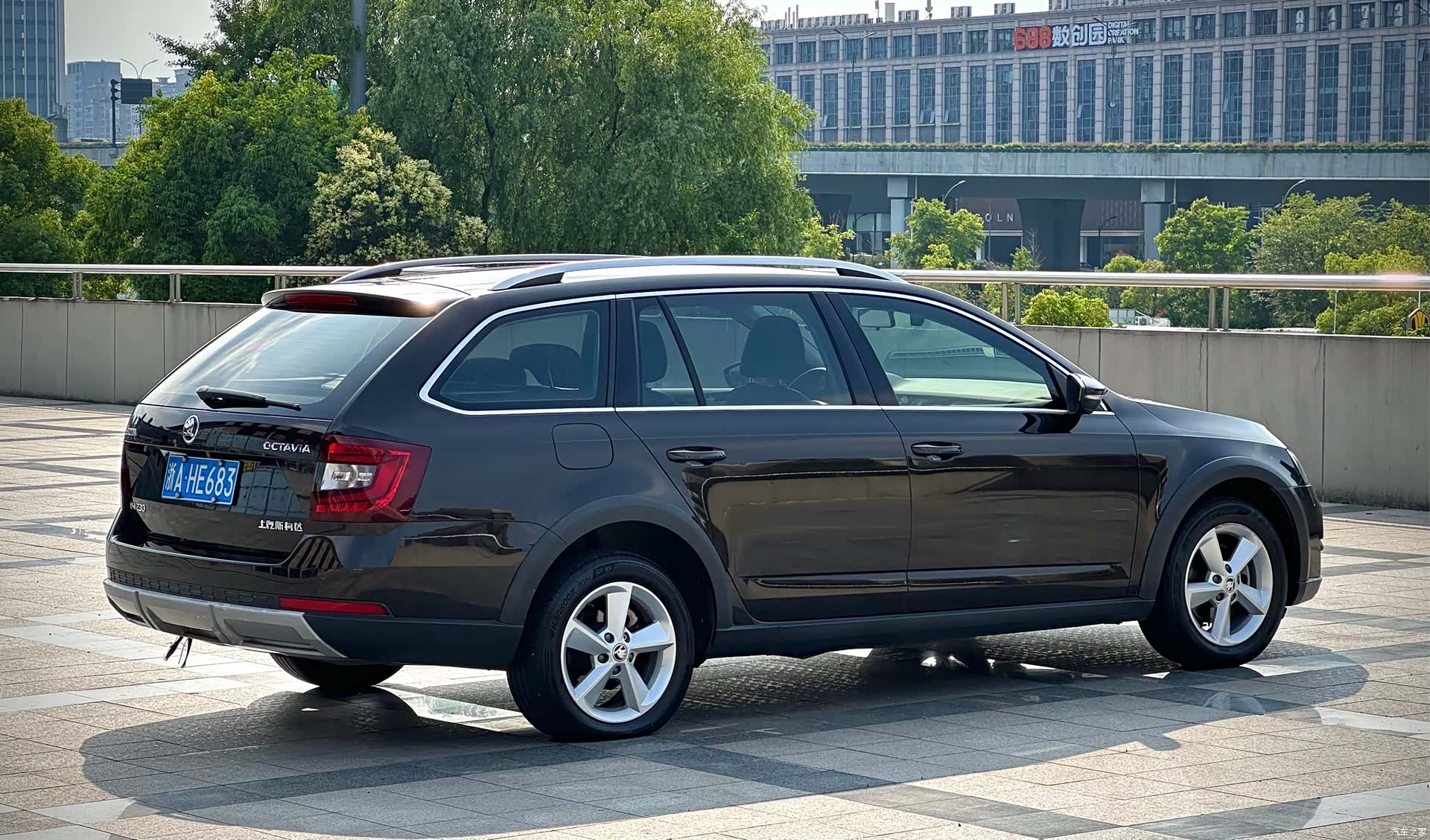 Skoda Octavia, 2018 все фото