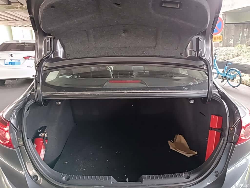 Mazda Mazda3, 2019 19