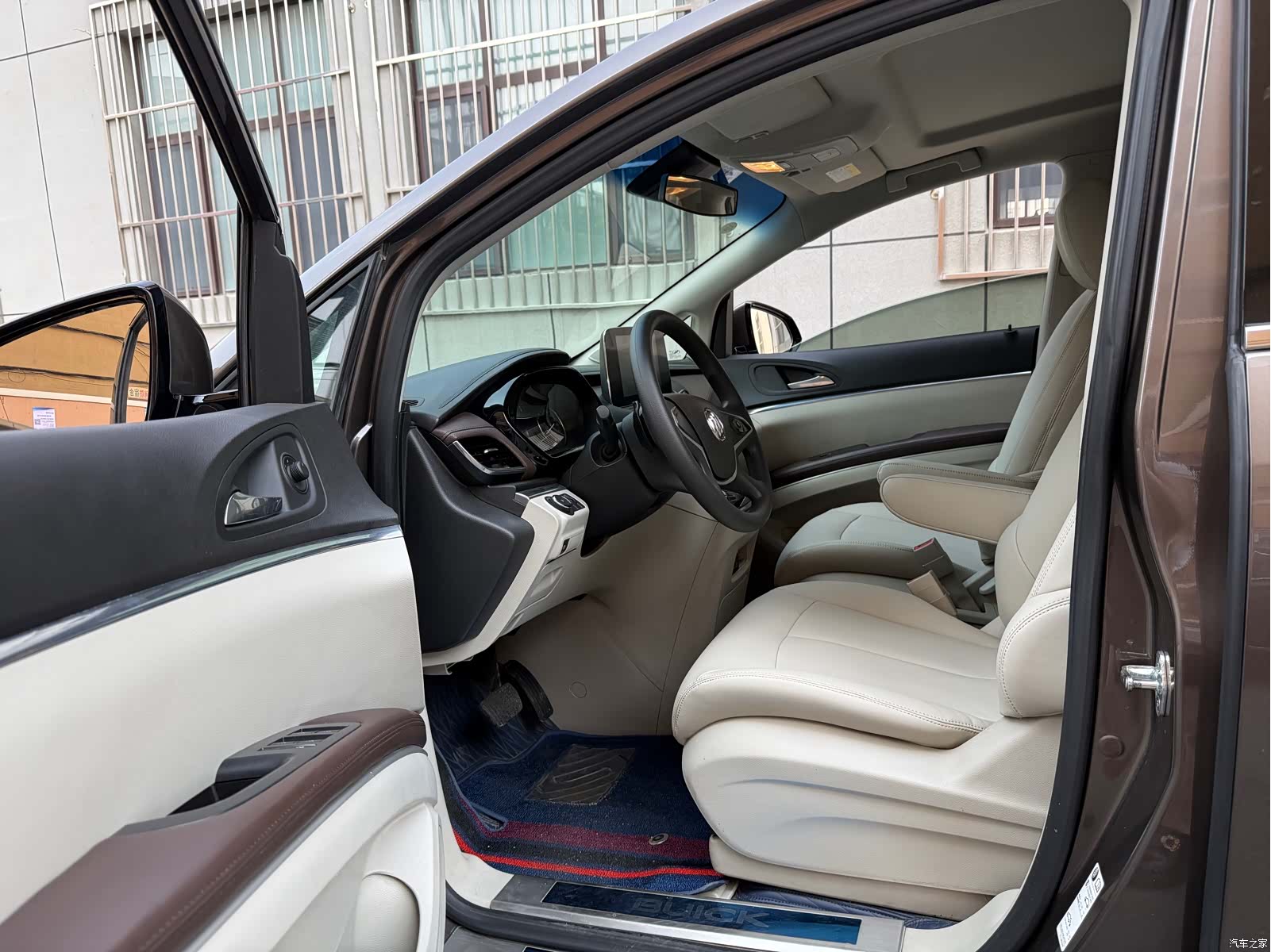 Buick GL8, 2021 7