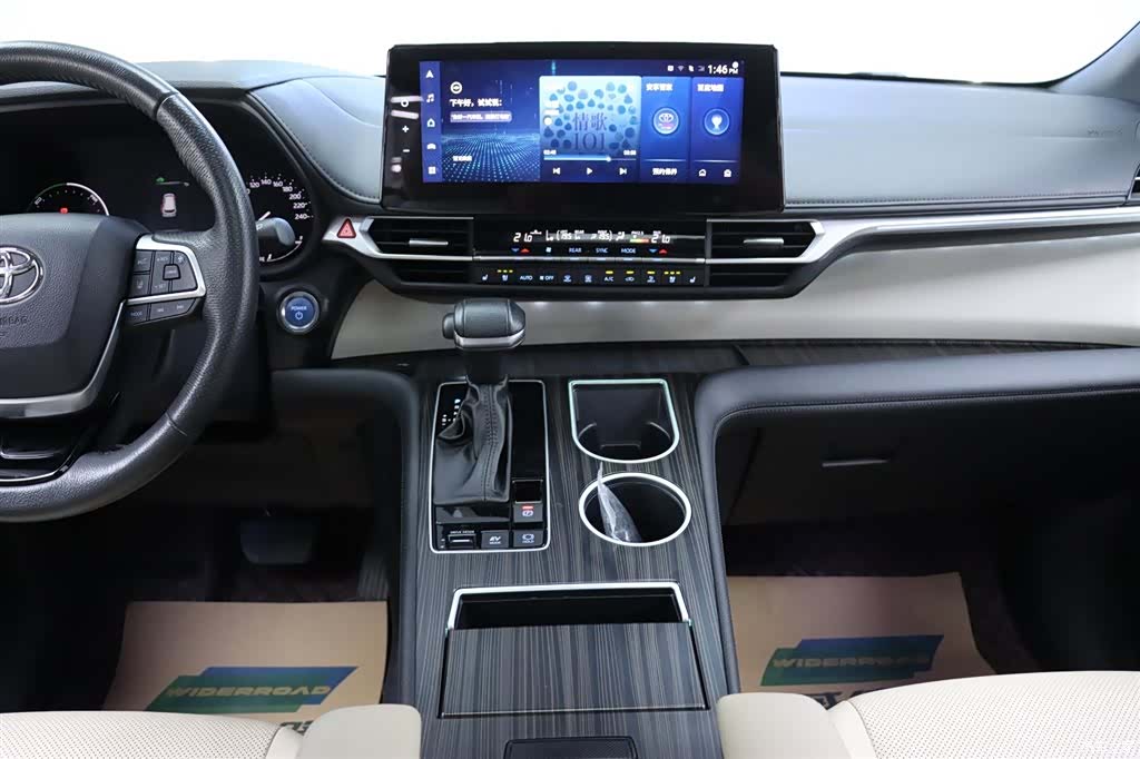 Toyota Granvia, 2023 24