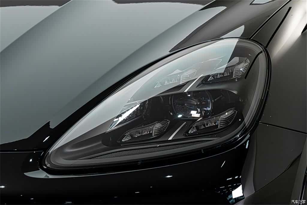 Porsche Cayenne, 2022 4