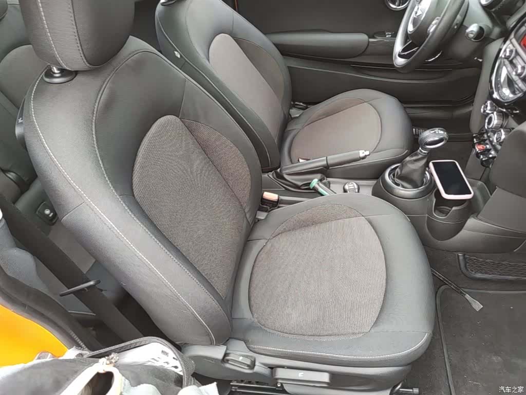 Mini ONE+, 2015 25