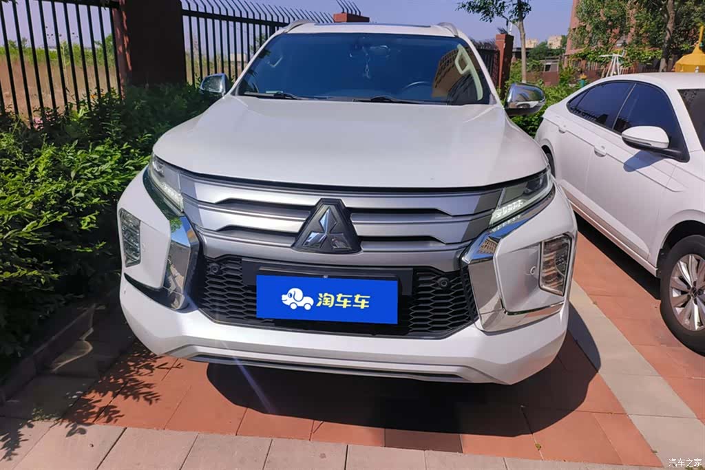 Mitsubishi Pajero, 2020 2