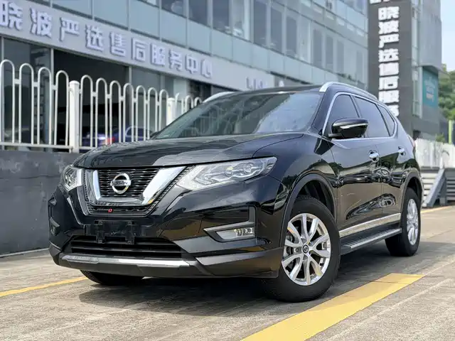 Nissan X-Trail 2025 — купить из Китая под заказ