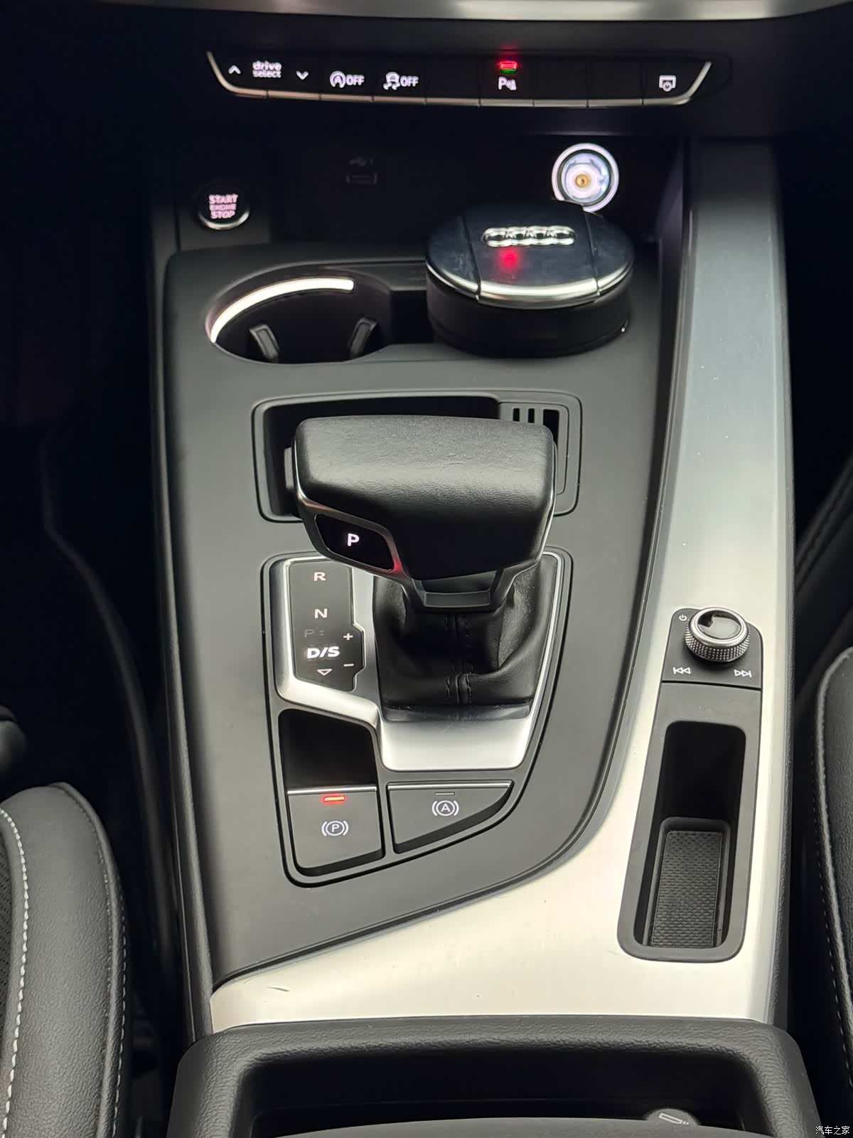 Audi A4L, 2022 12