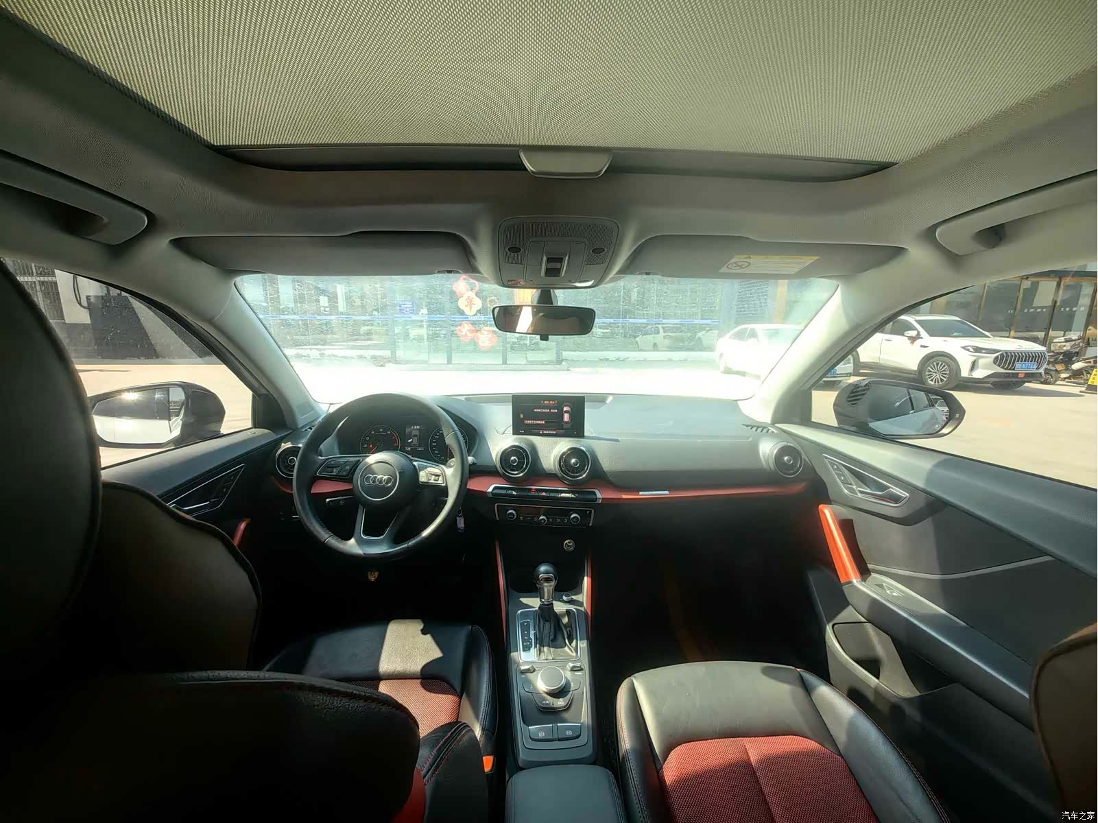 Audi Q2L, 2020 7
