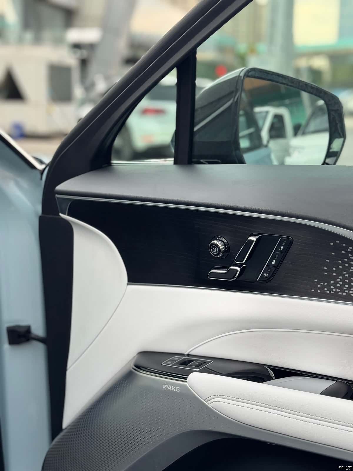 Cadillac IQ, 2023 15