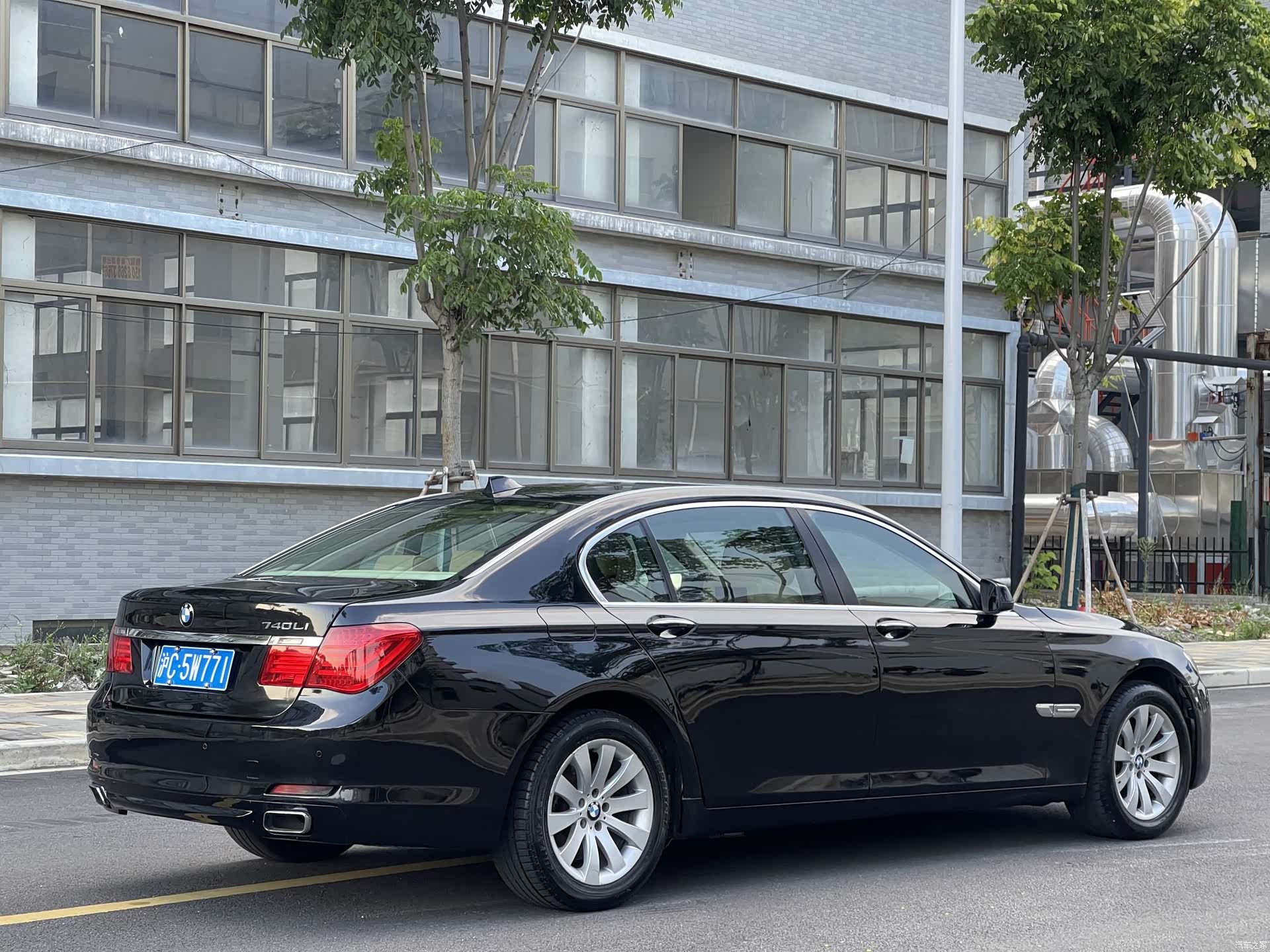 BMW 7 Series, 2009 4