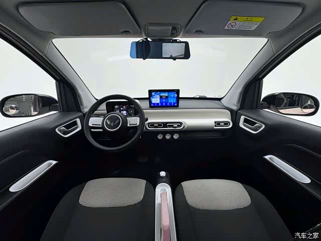Wuling MINIEV, 2025 3