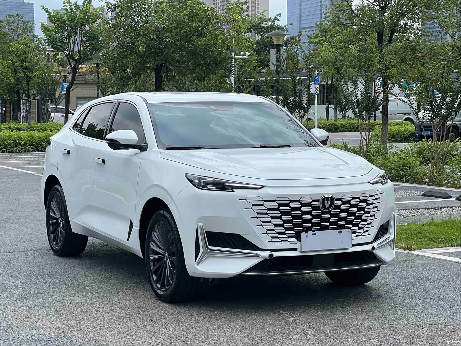 Changan UNI-K, 2021 3