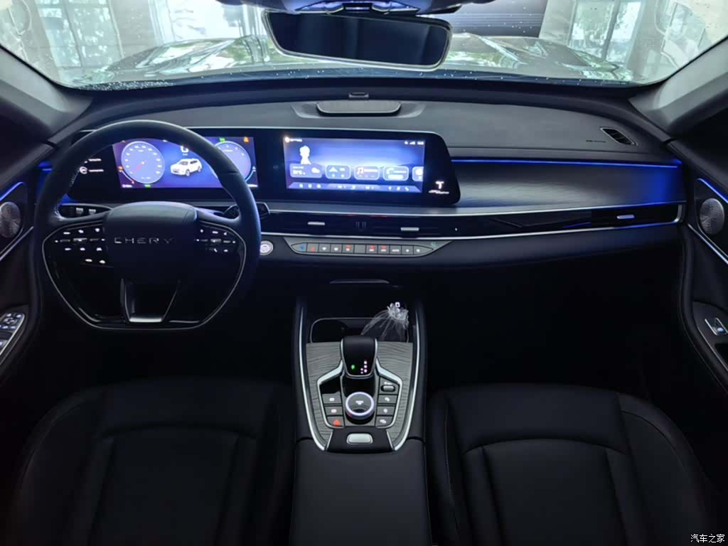 Chery Tiggo 8, 2025 8