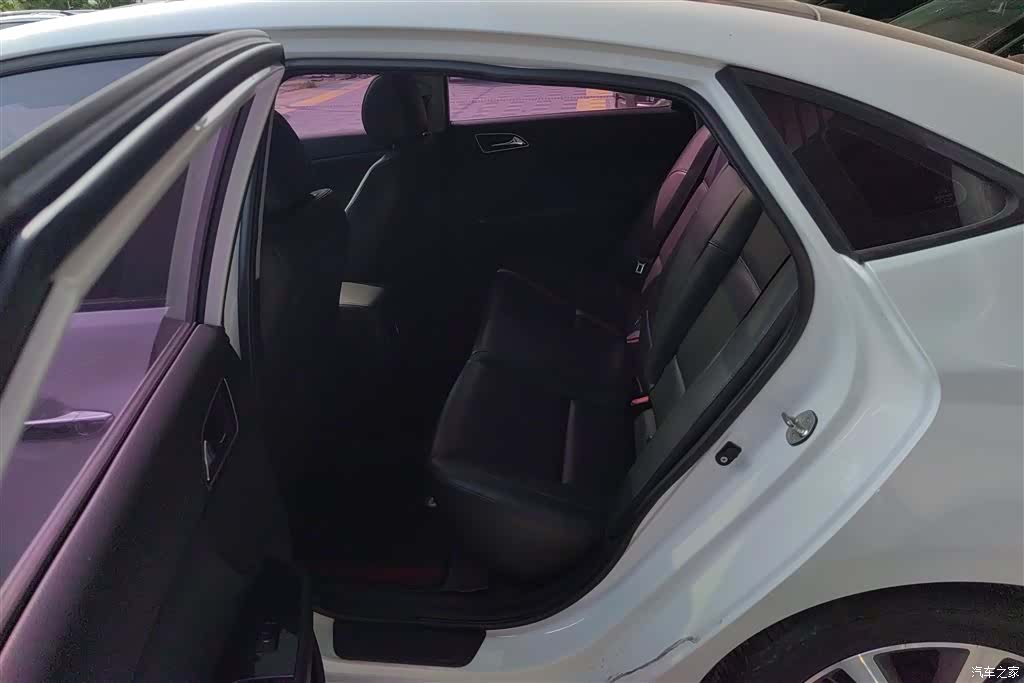 Hyundai GLS, 2016 11