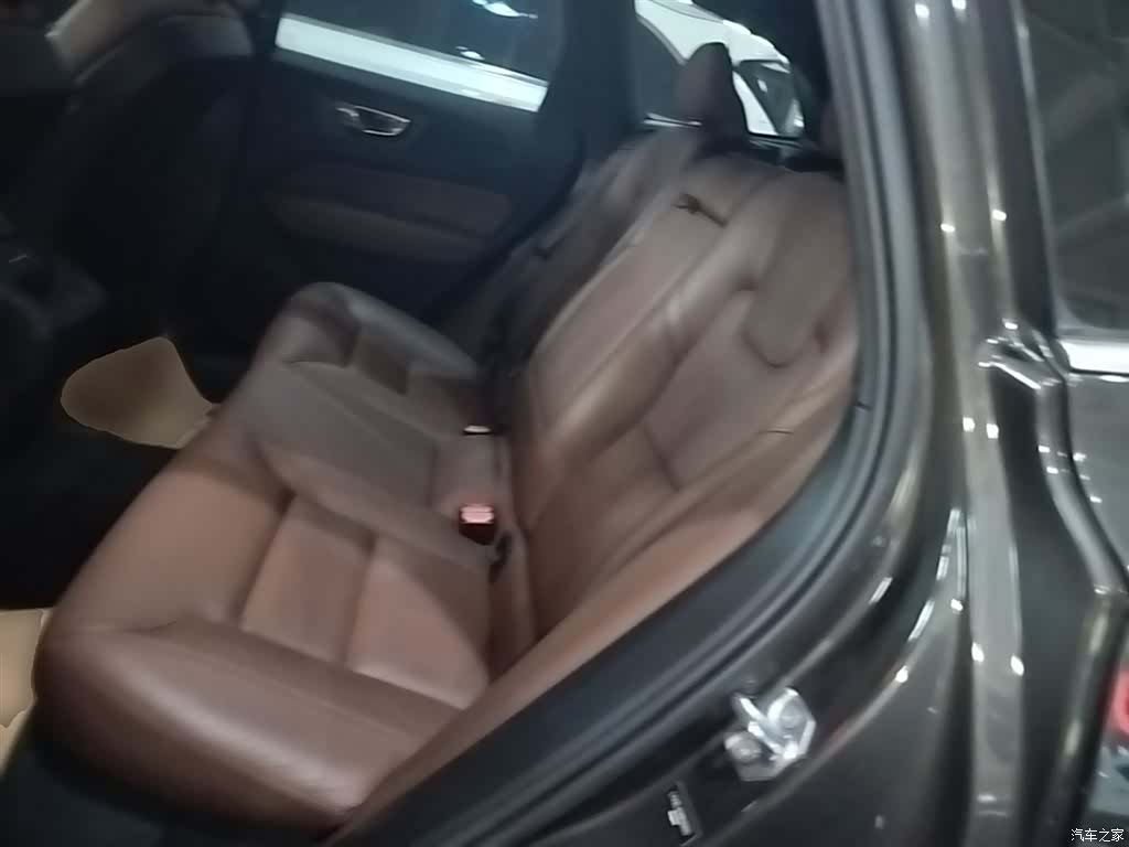 Volvo XC60, 2022 17