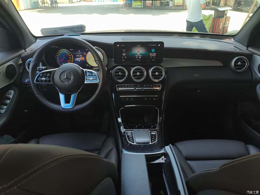 Mercedes-Benz GLC, 2022 все фото