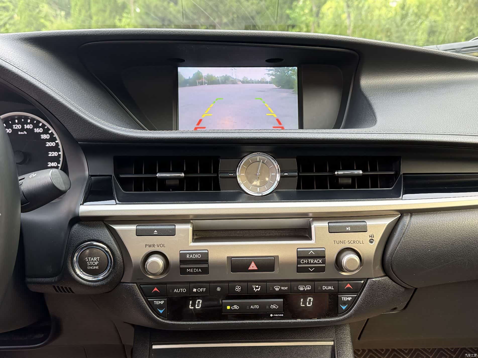 Lexus ES, 2015 16