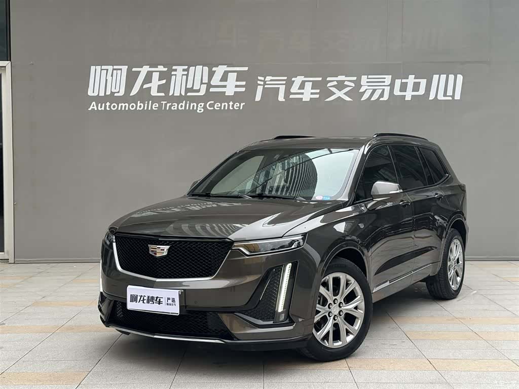 Cadillac XT6