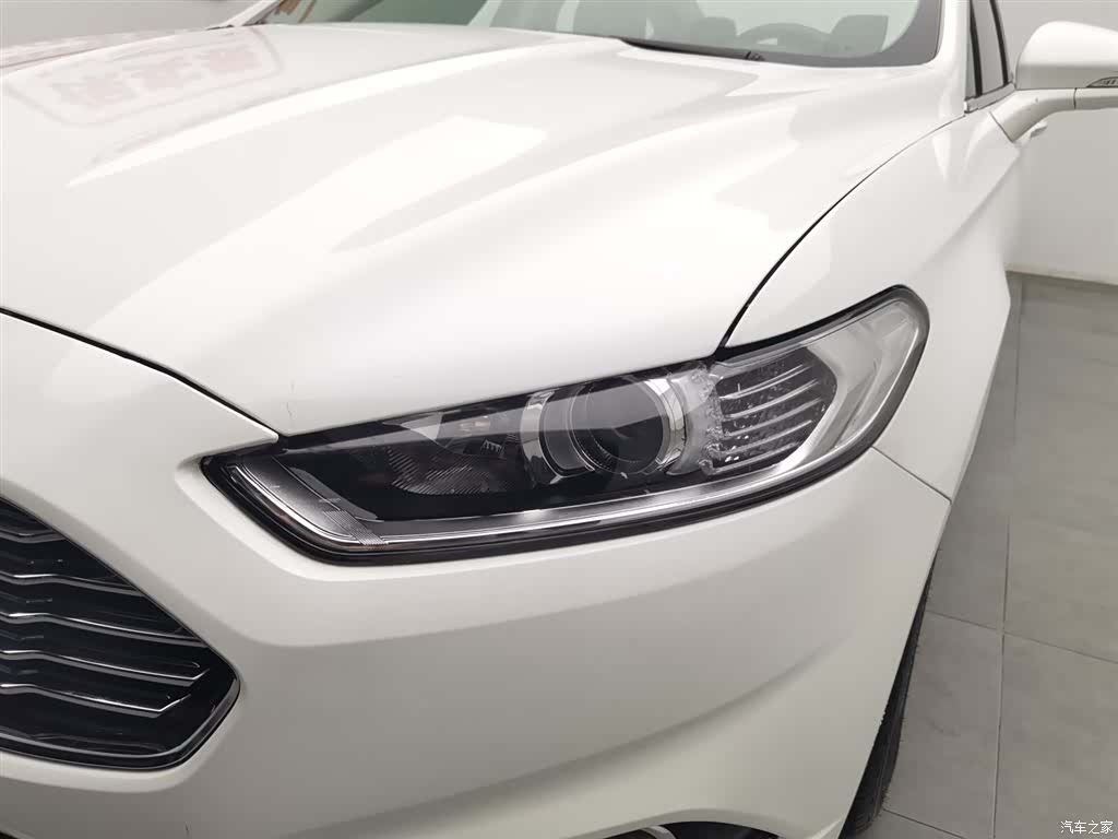 Ford Mondeo, 2015 7
