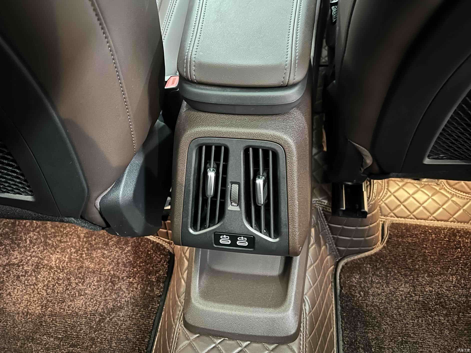 BMW X1, 2023 11