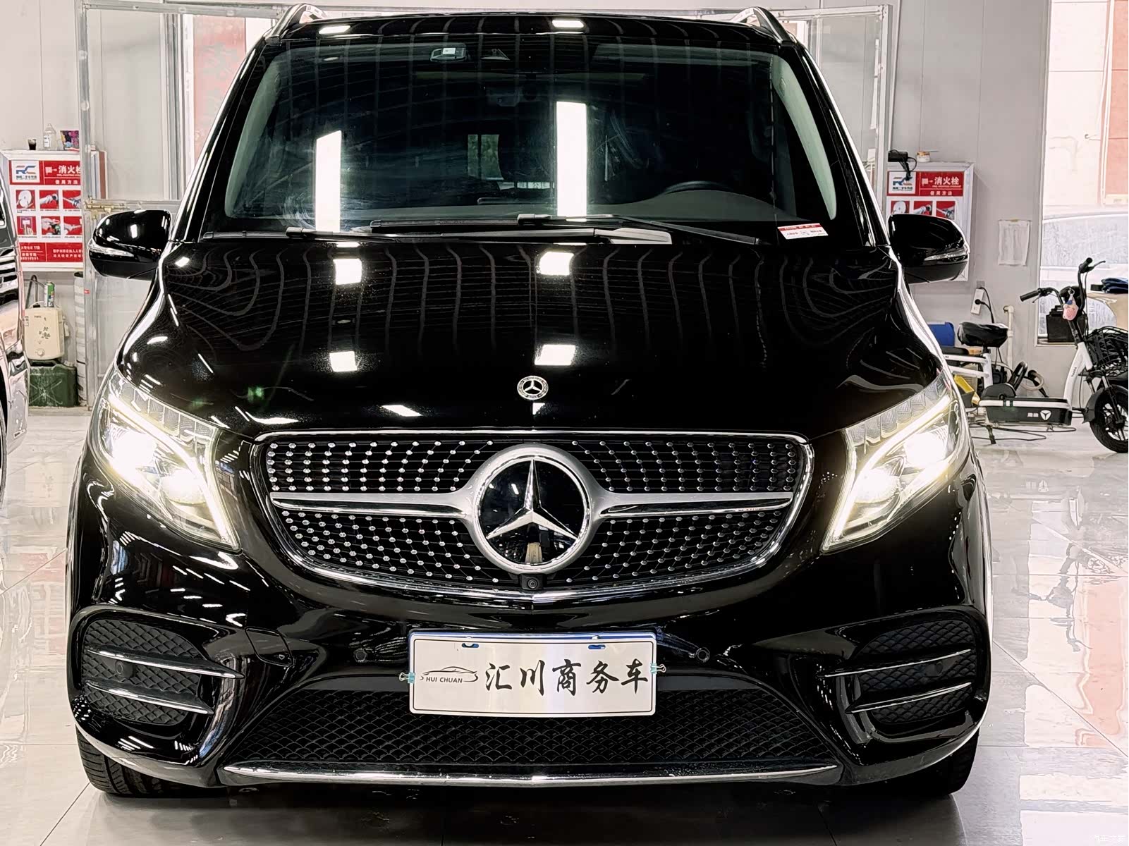 Mercedes-Benz V-Class, 2022 14