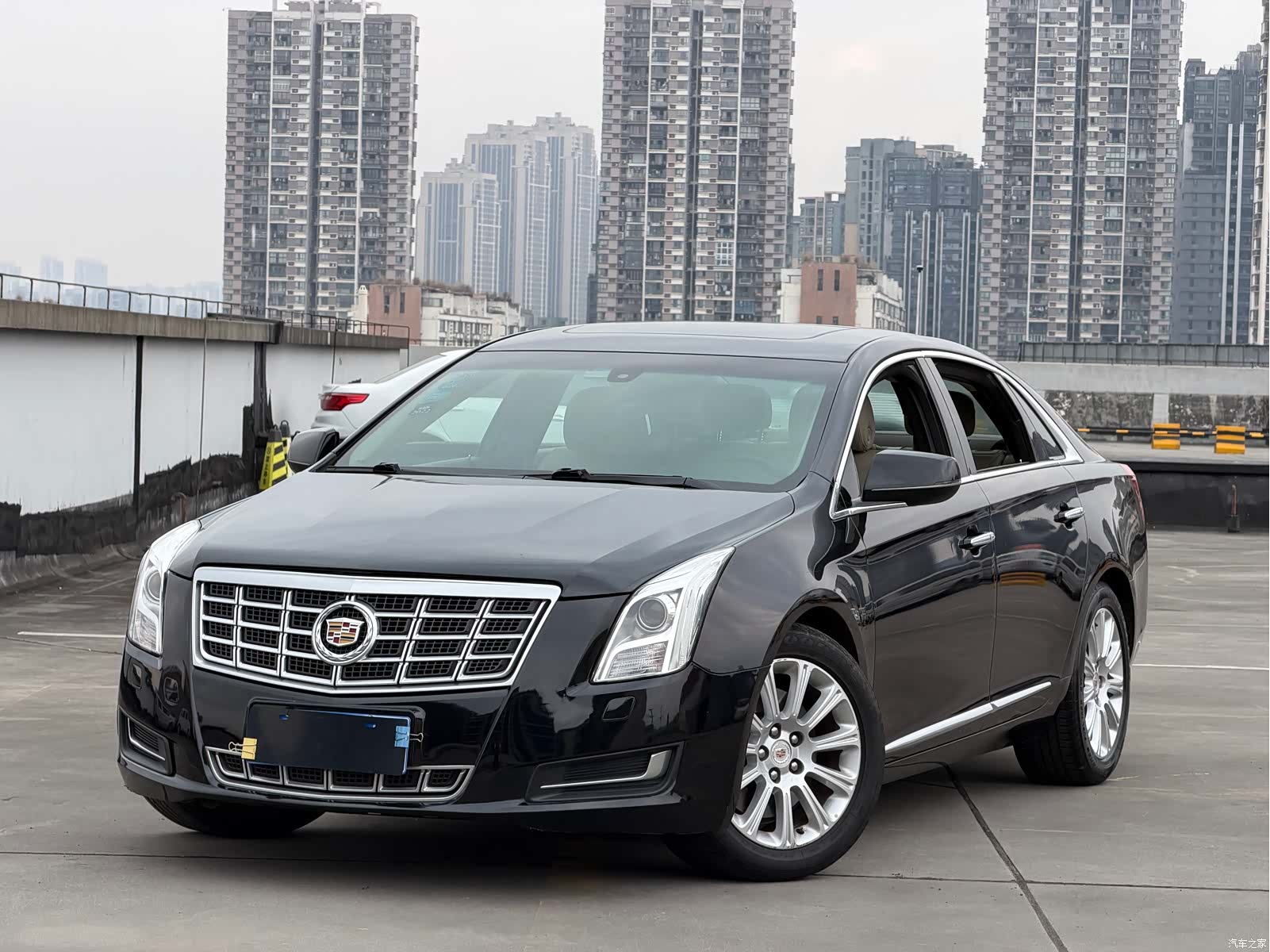 Cadillac XTS, 2016 1