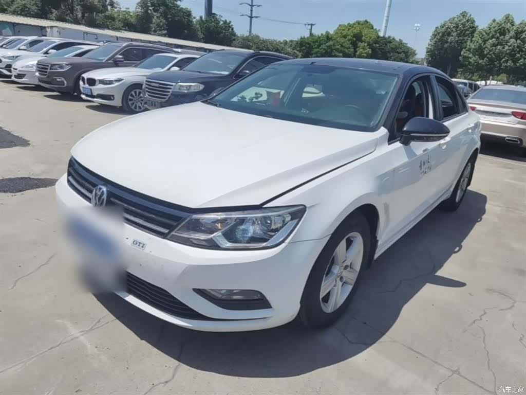 Volkswagen Lamando, 2016 1