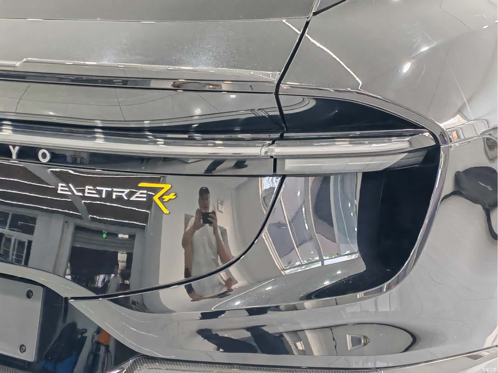 Lotus ELETRE, 2023 7