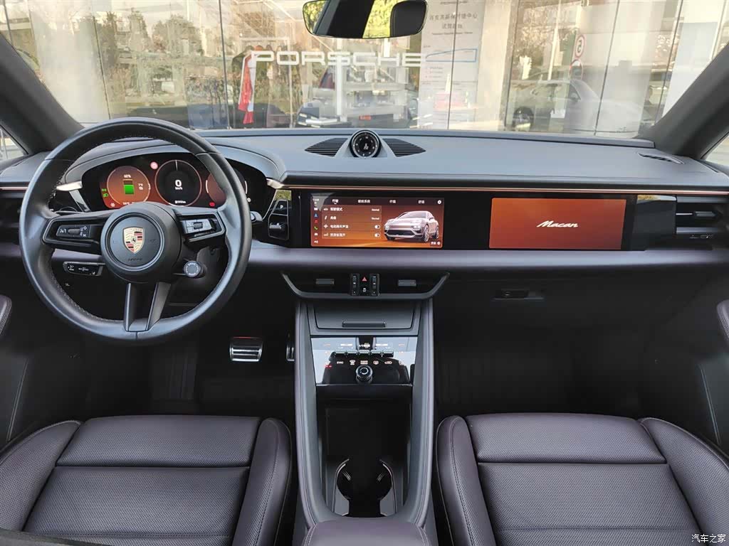 Porsche Macan, 2024 9