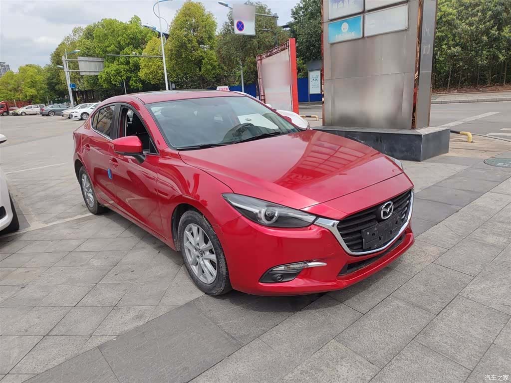 Mazda Mazda3, 2018 4