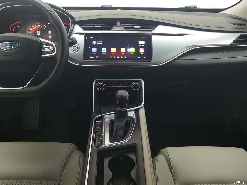 Geely Binray, 2018 12