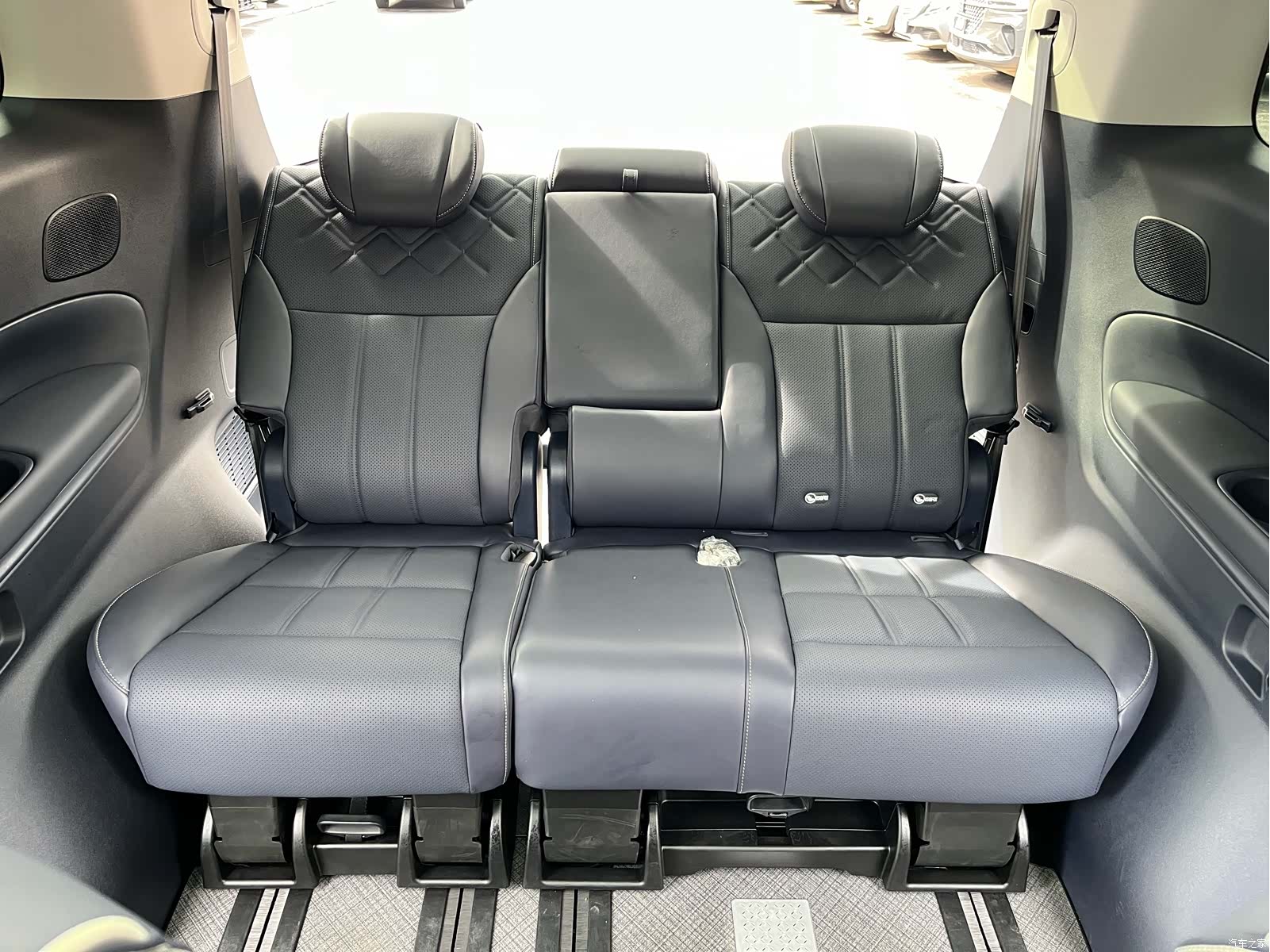 Trumpchi M8, 2025 13