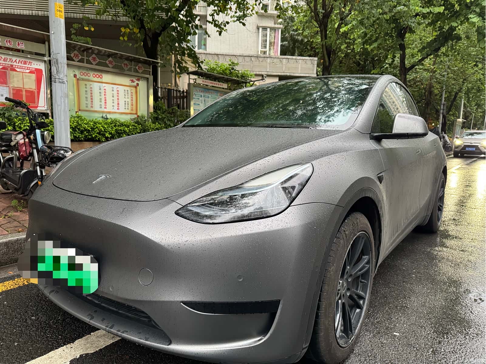 Tesla Model Y, 2022 1