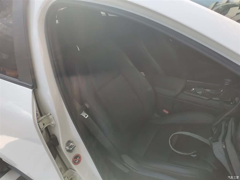 Mazda Mazda3, 2023 25
