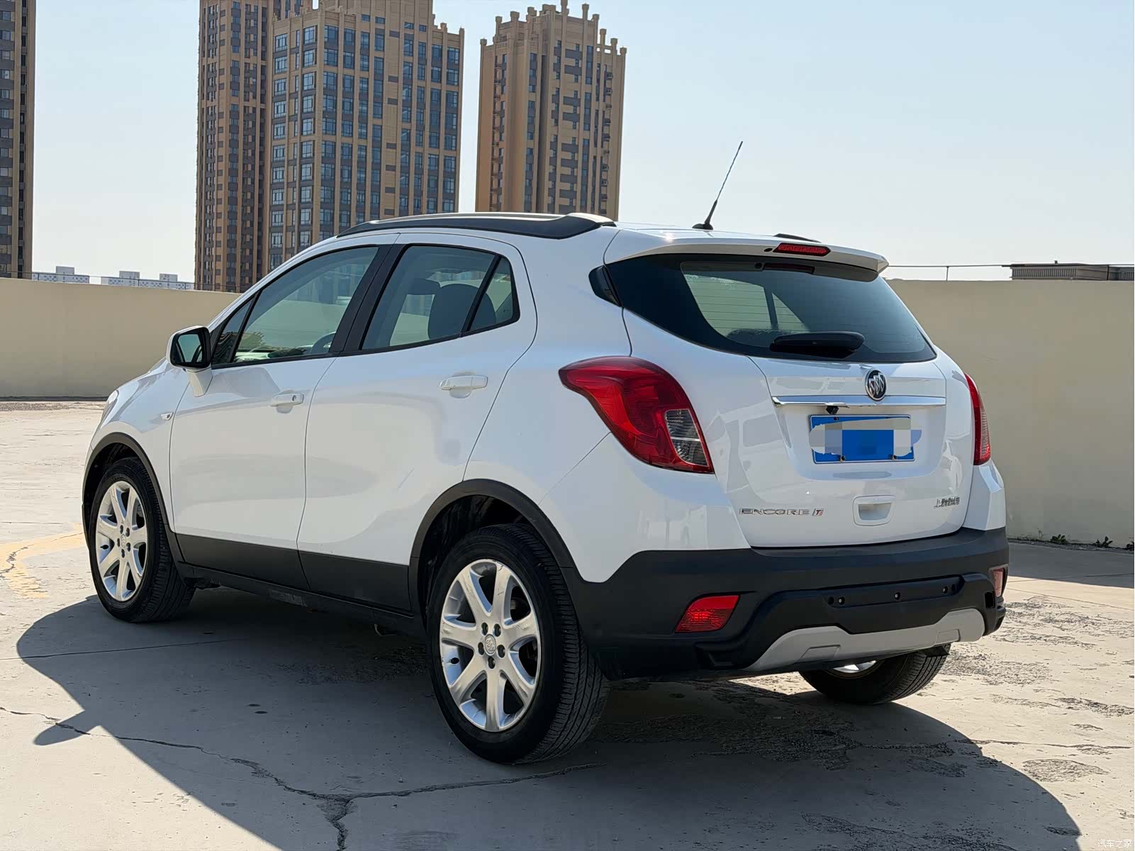 Buick Encore, 2015 4
