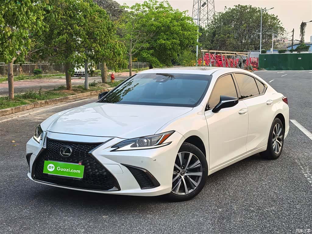 Lexus ES, 2021 2