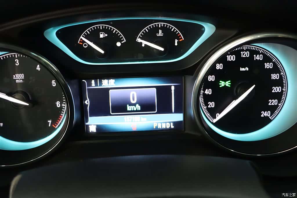 Buick Envision Plus, 2018 19
