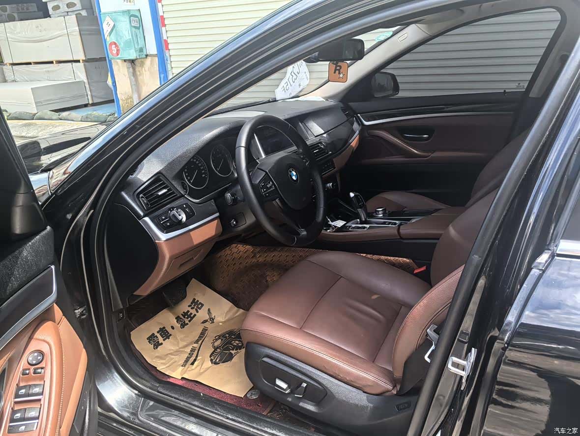BMW 5 Series, 2016 все фото