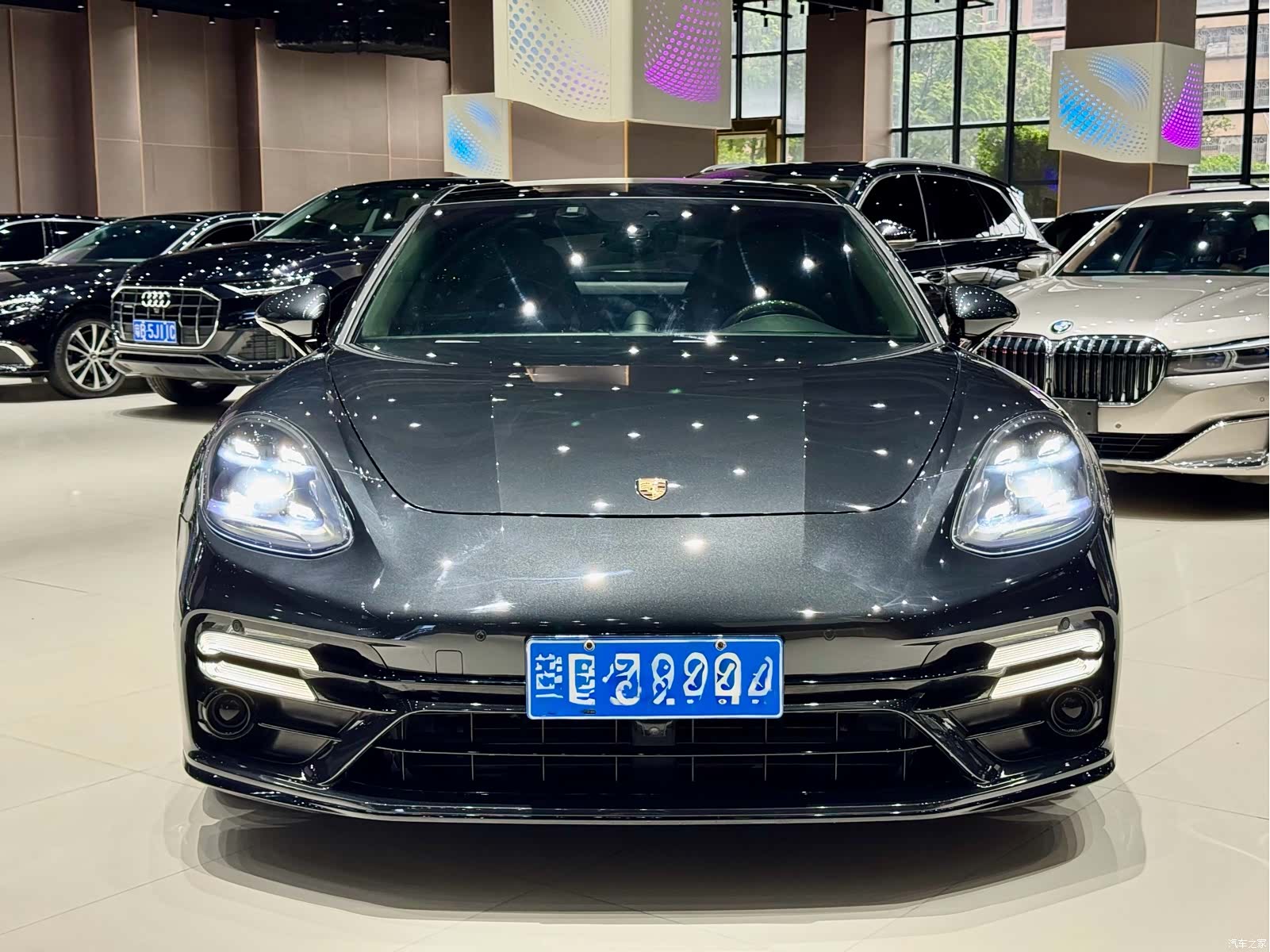Porsche Panamera, 2017 2