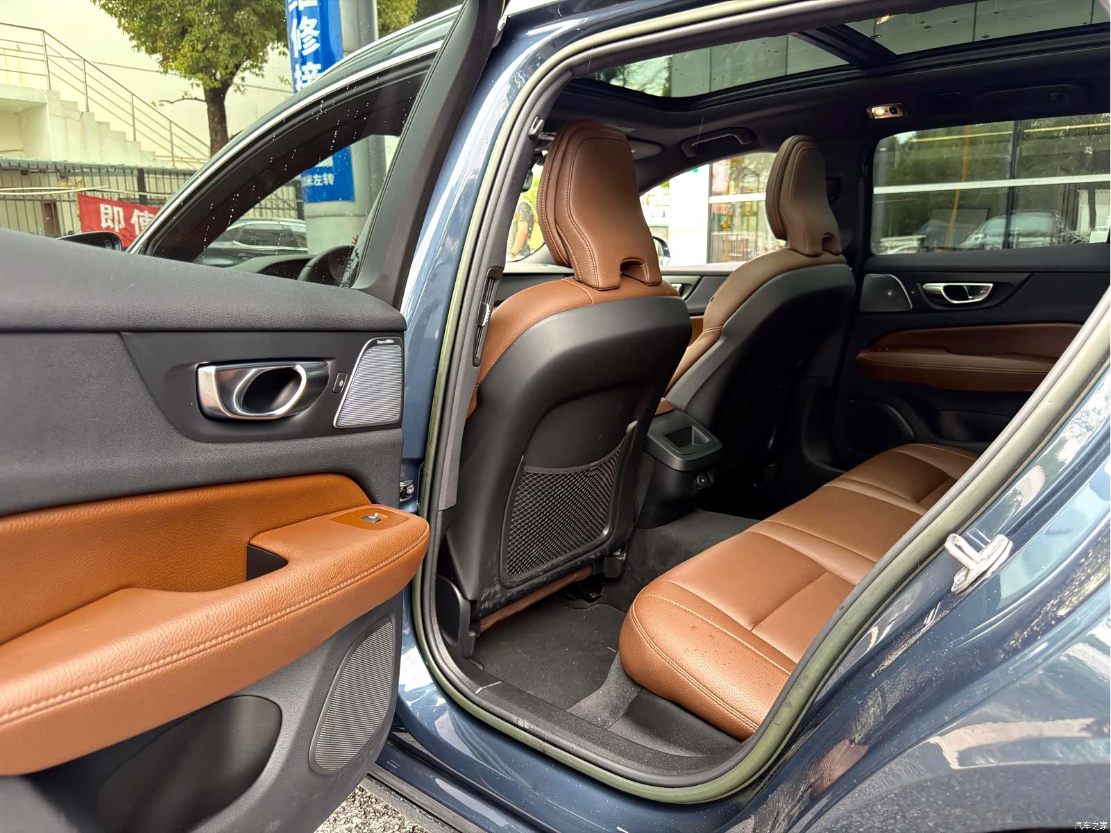 Volvo V60, 2022 16