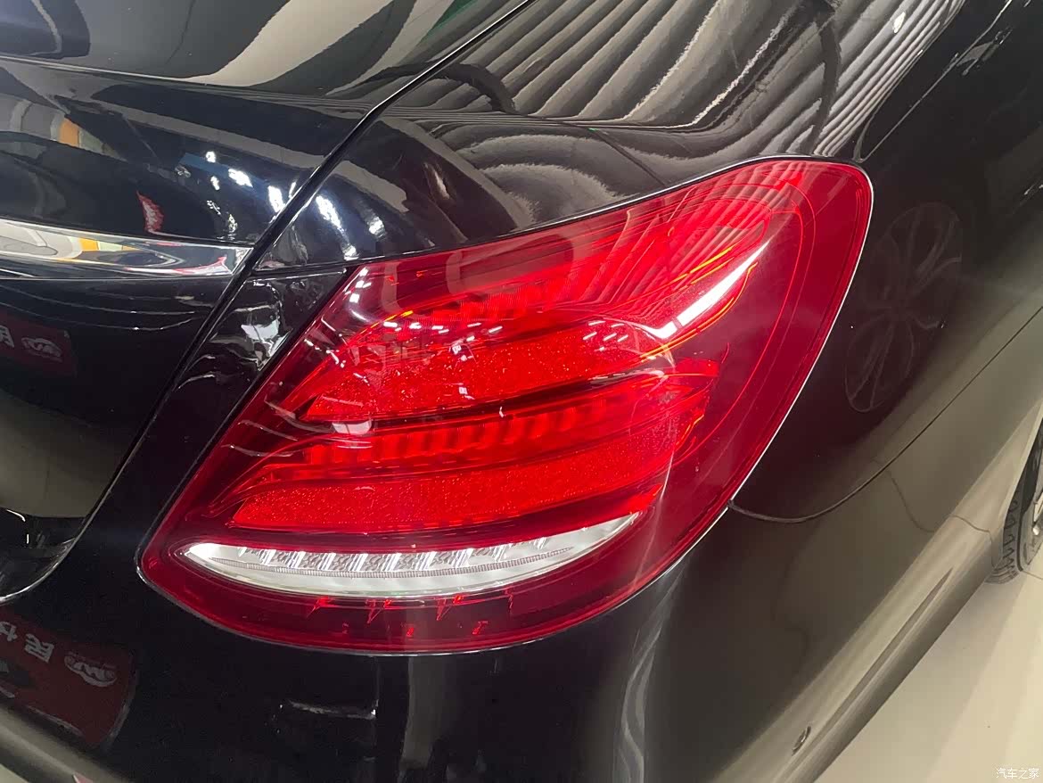 Mercedes-Benz E-Class, 2020 15