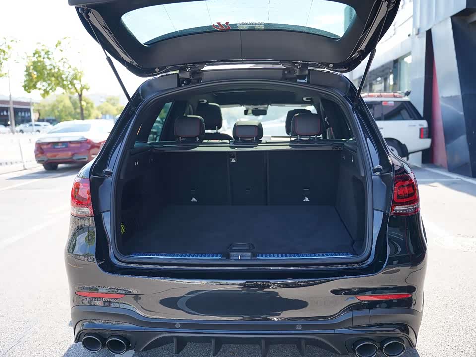 Mercedes-Benz GLC AMG