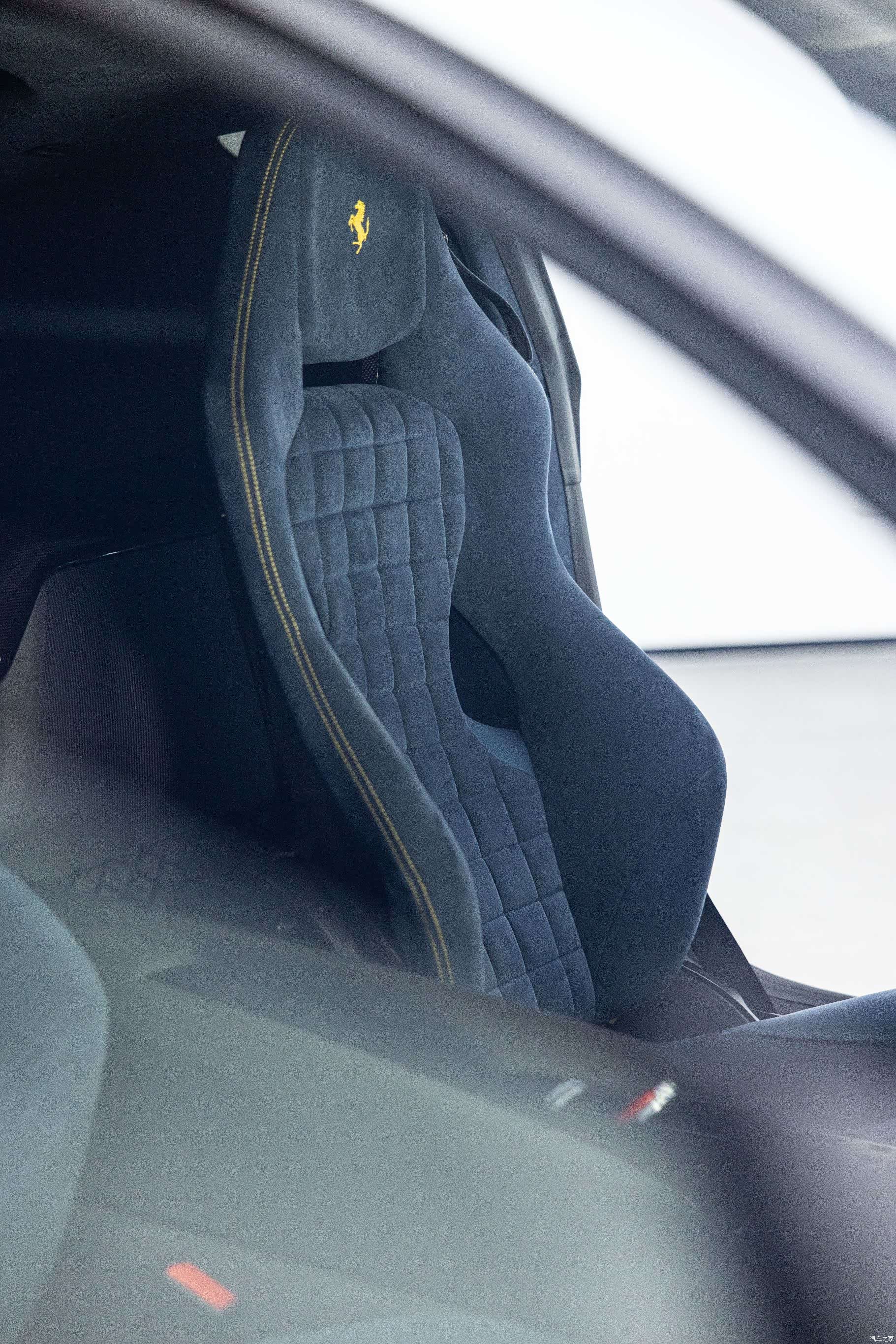 Ferrari 812, 2023 23