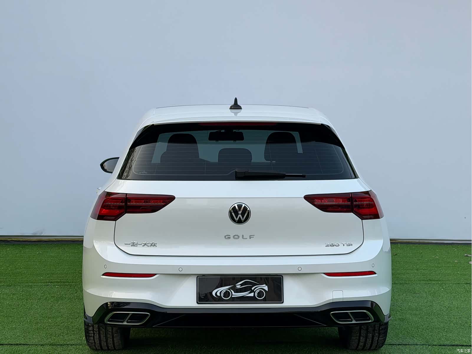 Volkswagen Golf, 2023 8