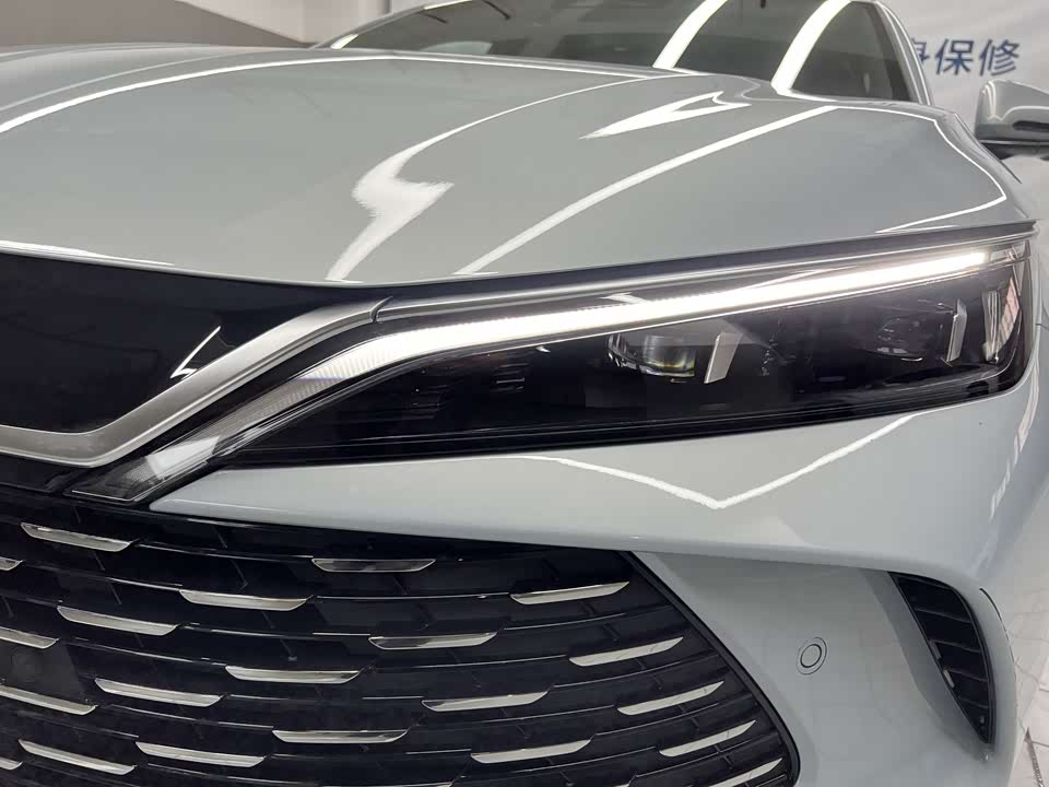 BYD Qin L BYD Qin L